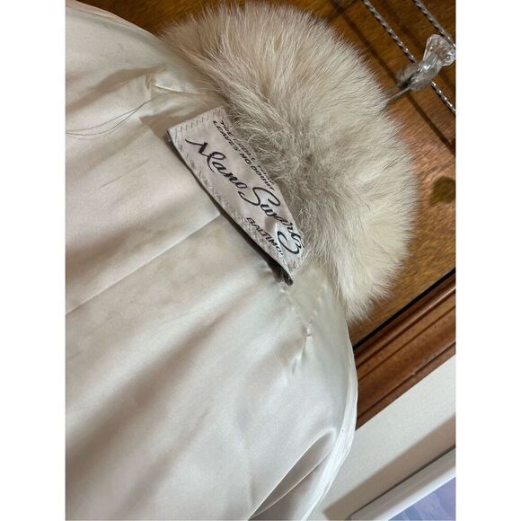 Mano Swartz Silver Fox Fur Coat Size Medium - Picture 4 of 12